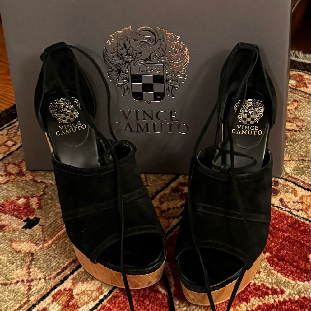 Vince Camuto Almost New Ankle Strap Wedges